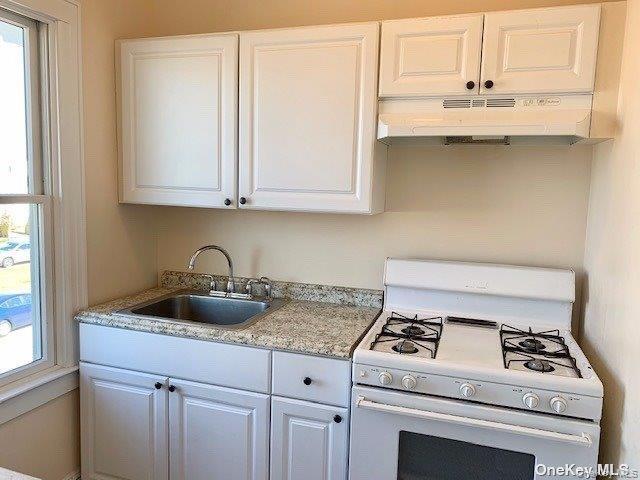 Building Photo - 216 W Hudson St