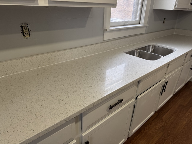 Building Photo - 7100 Arizona Ave