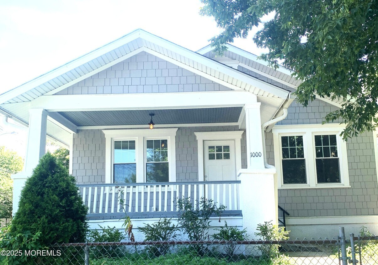 Foto principal - 1000 Sewall Ave