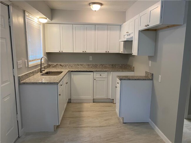 Foto del edificio - 4073 Pine Valley Rd