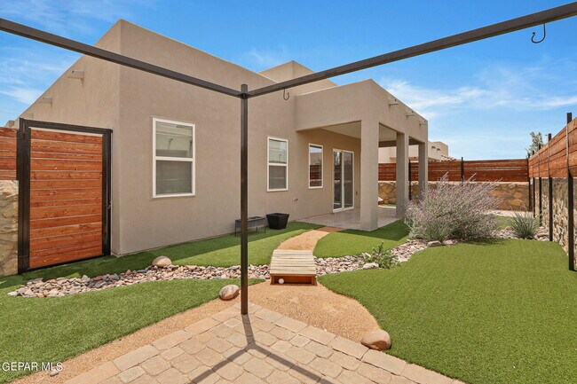 Foto del edificio - 12365 Desert Dove Ave