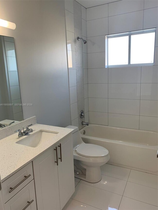 Foto del edificio - 803 E 28th St