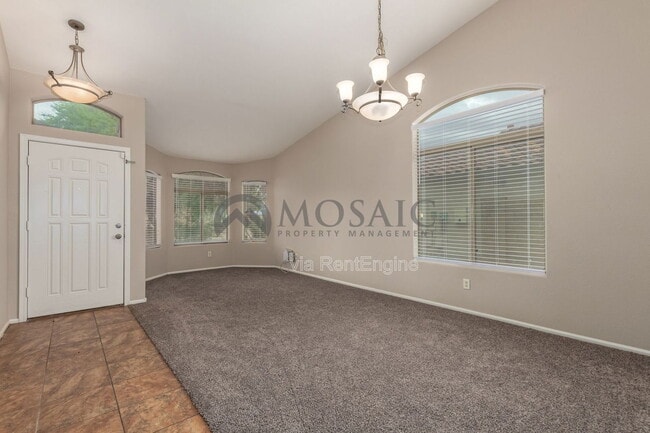 Building Photo - 61 W Hereford Dr