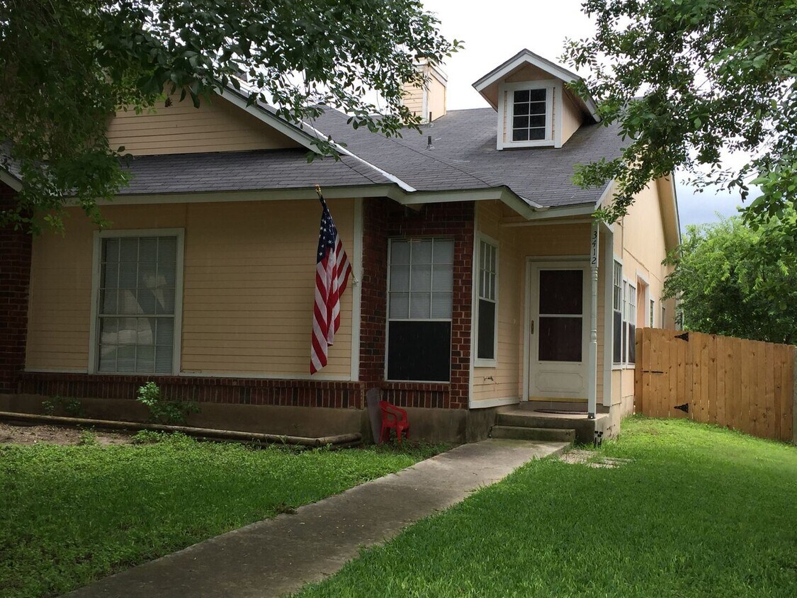 Primary Photo - 3 br, 2 bath House - 3414 Ridge Smoke
