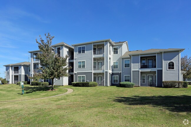 Edificio - Stoneleigh Centerton Apartments