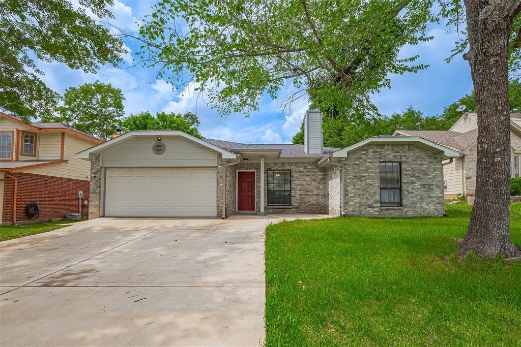 Foto principal - 12050 La Salle River Rd