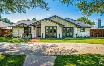 Building Photo - 3200 Dover Dr