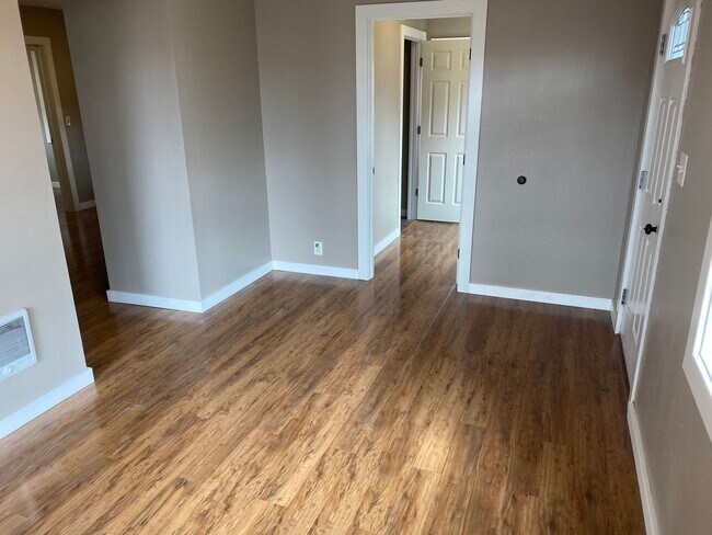 Foto del edificio - 20th St SE Duplex