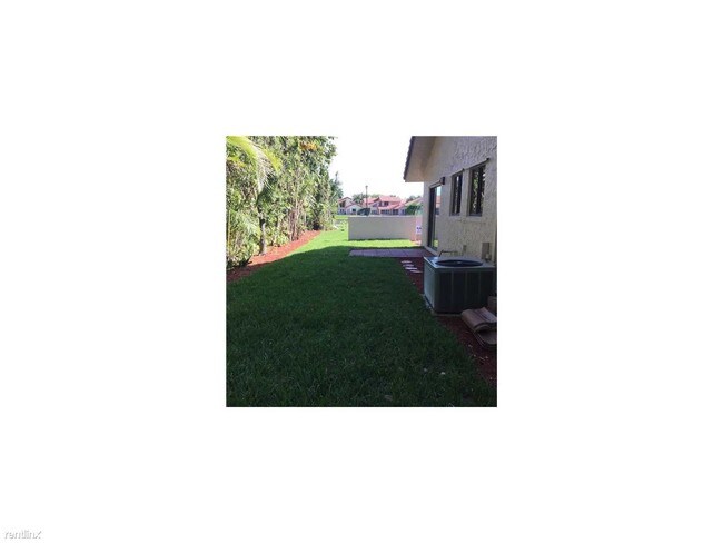 Building Photo - 23121 Boca Club Colony Cir