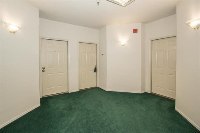 Foto del edificio - 1256 Stanhope Ln