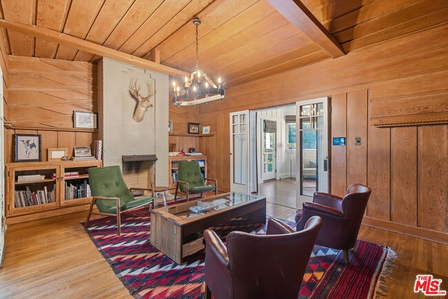 Foto del edificio - 2049 Oakstone Way