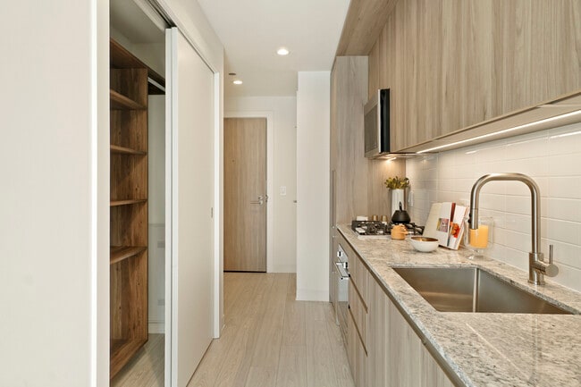 Foto del edificio - 355 N Peoria St