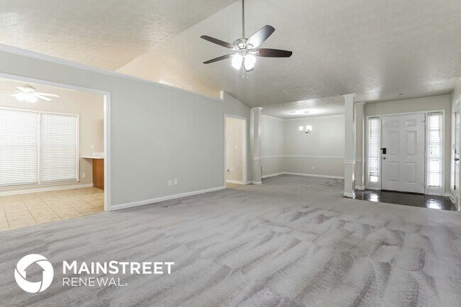 Foto del edificio - 3410 Poplar Ridge Dr