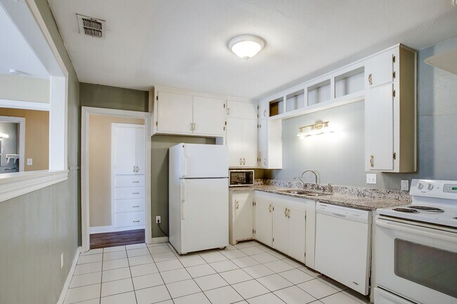 Foto del edificio - Pre-leasing for Fall 2024!