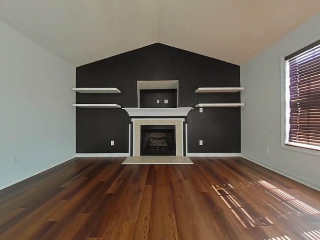 Building Photo - 5841 Blue Sky Ln