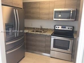 Foto del edificio - 805 NE 138th St