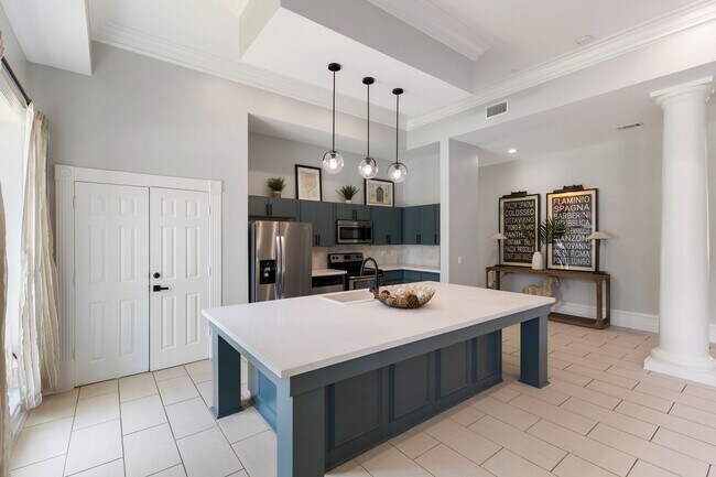 Centro de arrendamiento - The Addison at Sugar Land