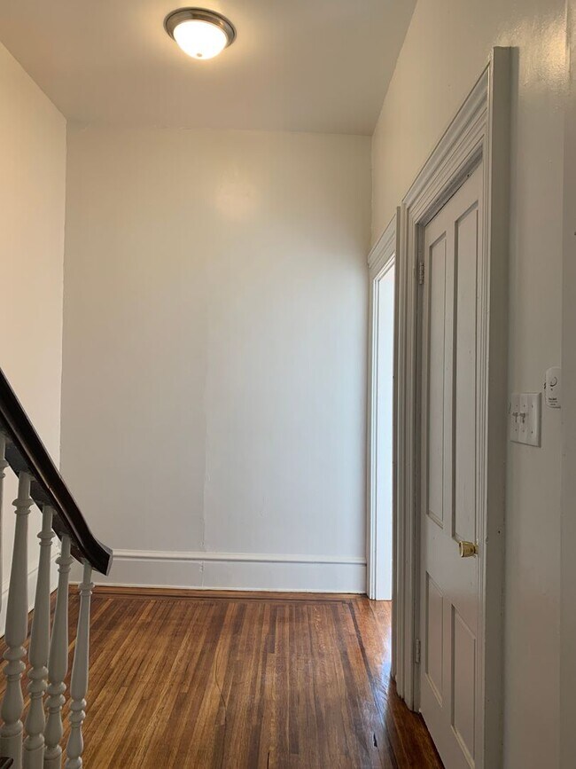 Foto del edificio - Available Now! York City SD