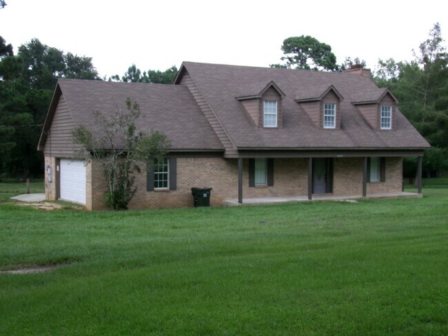 Foto del edificio - 14299 Peterson Ln
