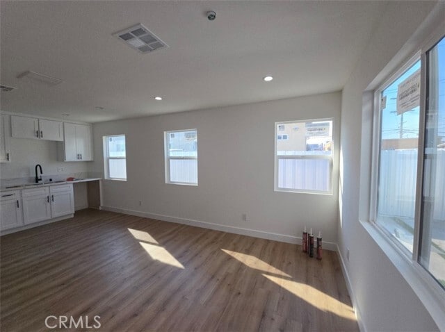 Foto del edificio - 1547 W 82nd St