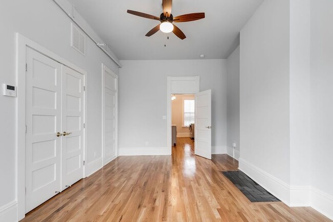 Building Photo - 1302 Floyd Ave