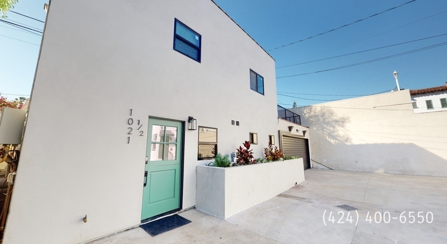 Primary Photo - Brand New Townhome Private Rooftop Deck