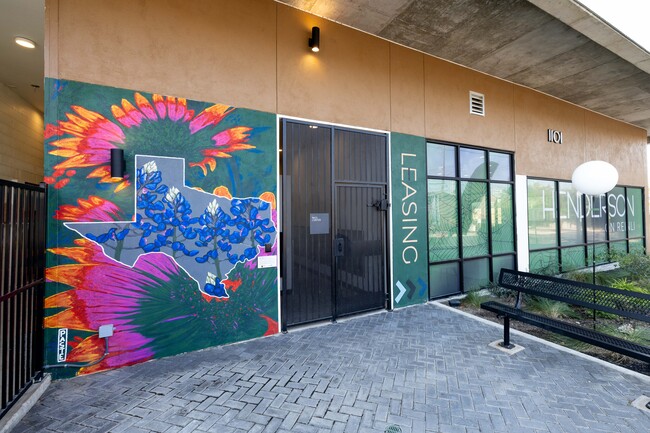 Brand-New-Austin-Community - Henderson on Reinli