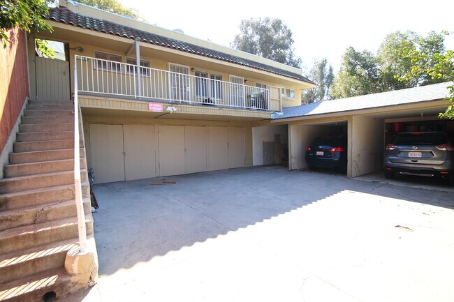 Building Photo - 1726 Morton Ave