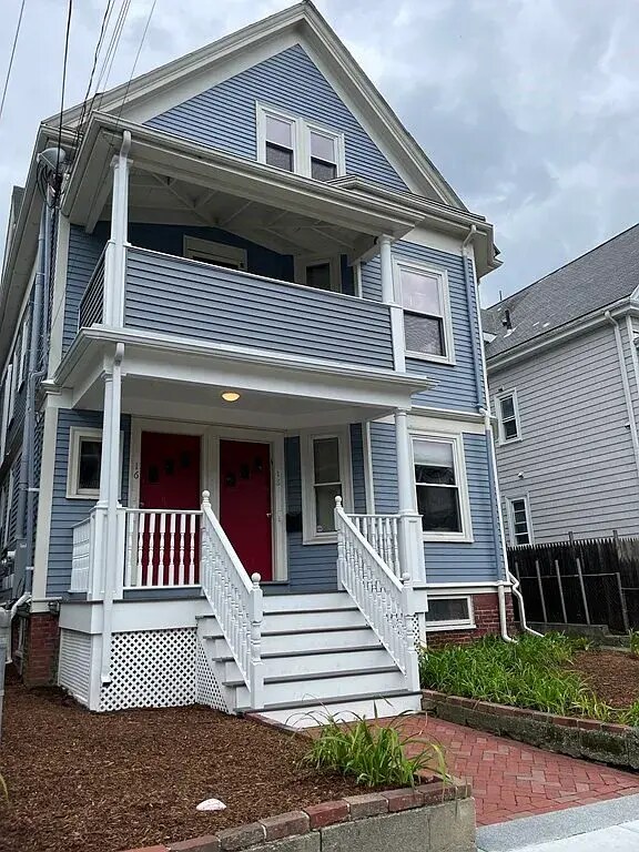 Front view - 18 Walden St