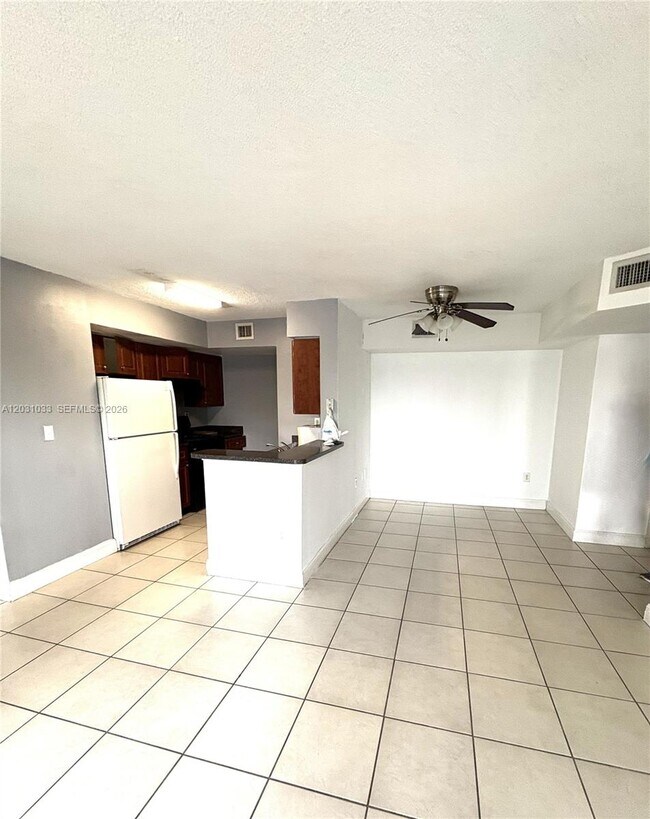 Foto del edificio - 15231 SW 80th St