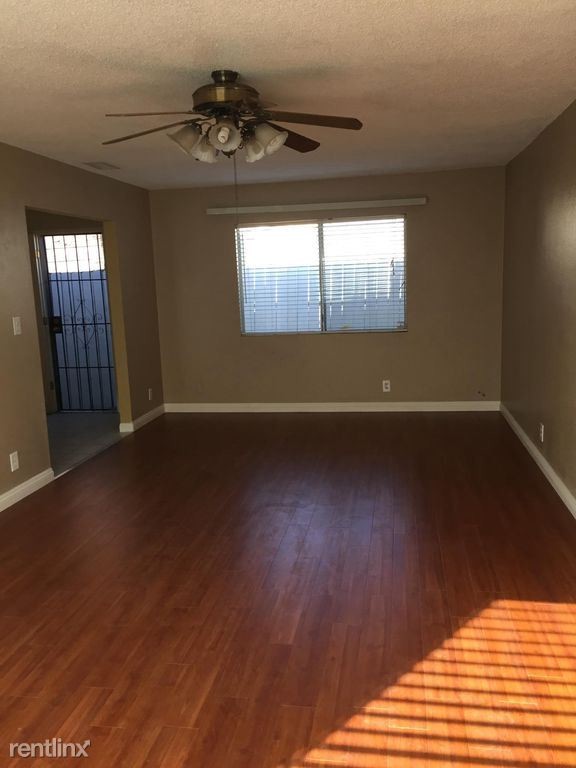 Foto del edificio - 11810 Killian St