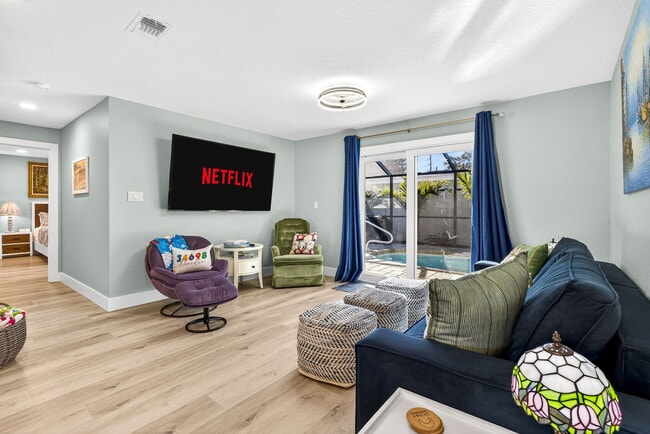 Foto del edificio - 1412 Gladys Cir