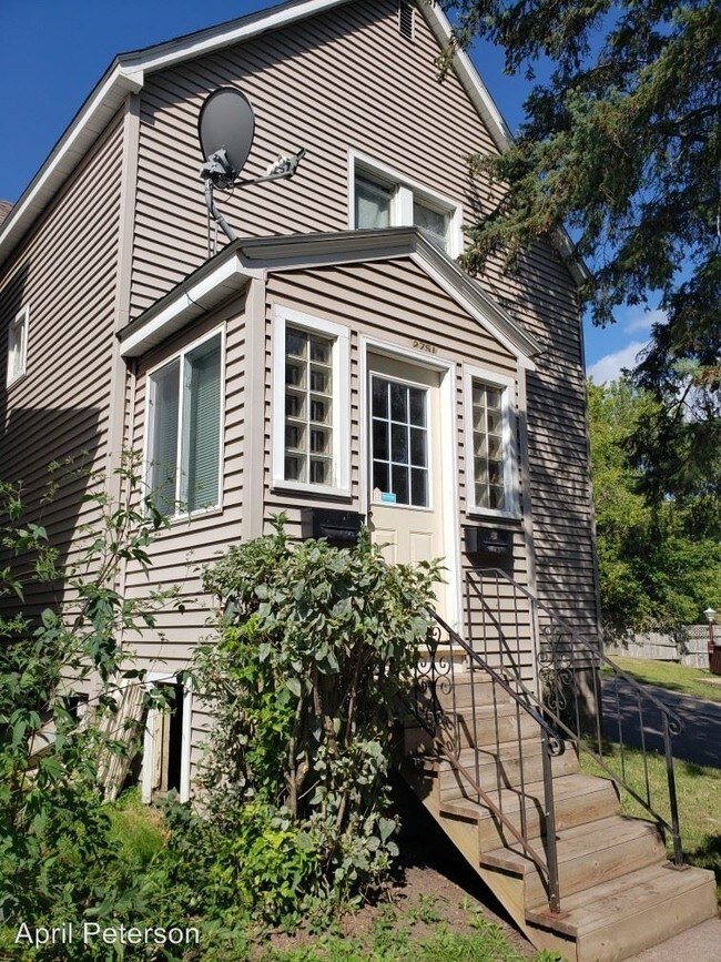 2751 Wellington St Duluth Mn 55806 Apartment For Rent In