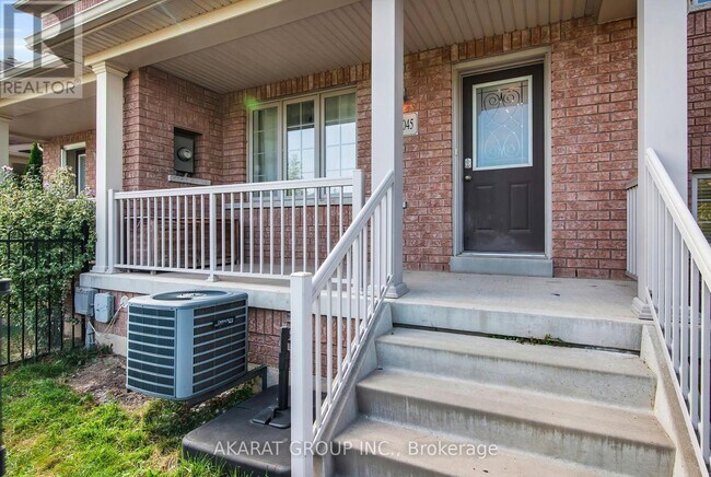 Photo du bâtiment - 3045-3045 Gladeside Ave