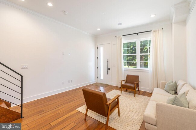 Foto del edificio - 2604 Reed St