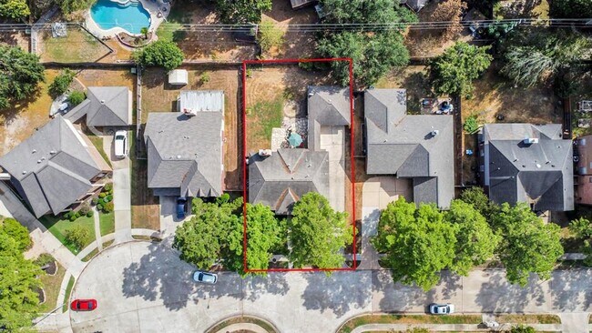 Building Photo - 10615 Vandercroft Ct