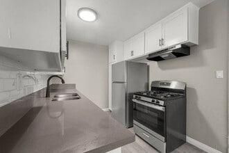 Building Photo - 4036 Gelber Pl