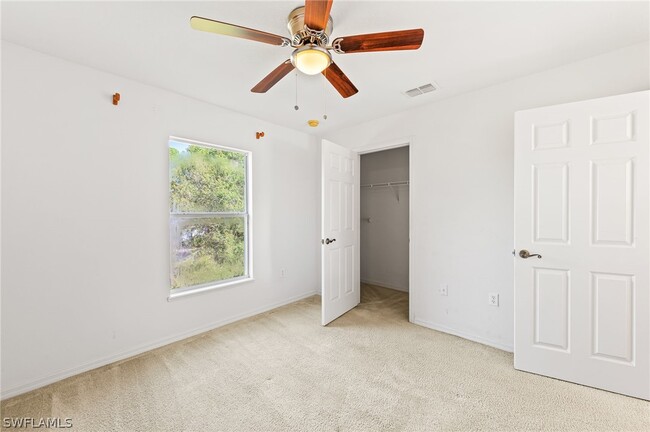 Building Photo - 312 Lenz Ave