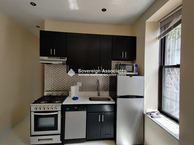 Foto del edificio - 961 Columbus Ave