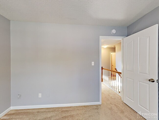 Building Photo - 9321 Broken Pine Ln