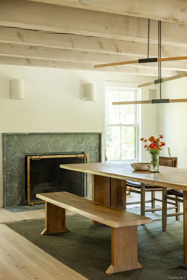 Building Photo - 4-6 Old Primrose Hill Rd