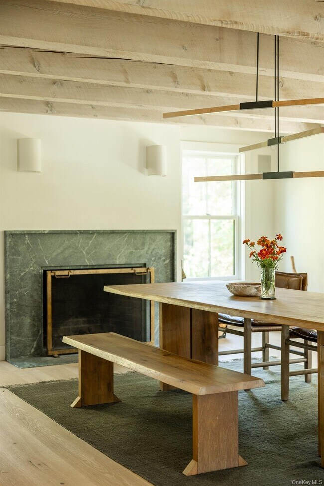 Foto del edificio - 4-6 Old Primrose Hill Rd