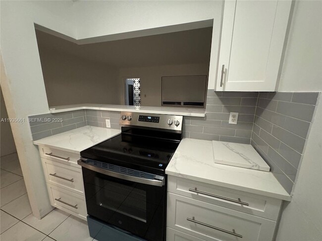 Photo - 2020 NE 51st Ct Apartment