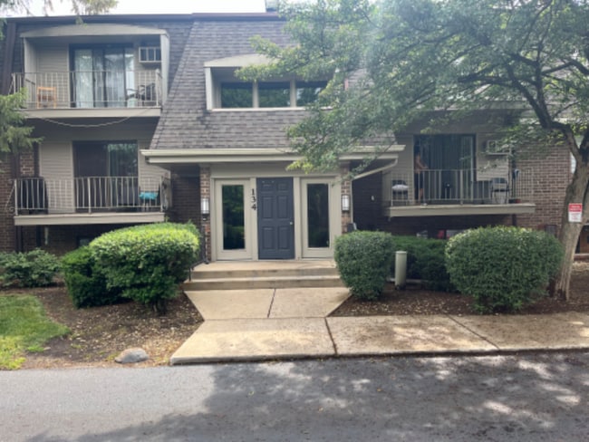 Photo - 134 E Bailey Rd Apartment