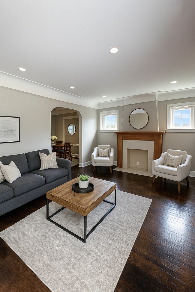 Foto del edificio - 16251 Cruse St