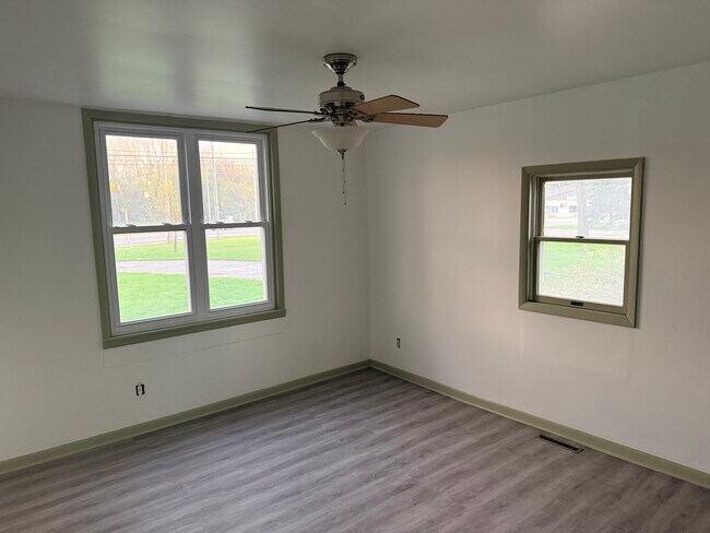 Foto del edificio - 39 E Salzburg Rd