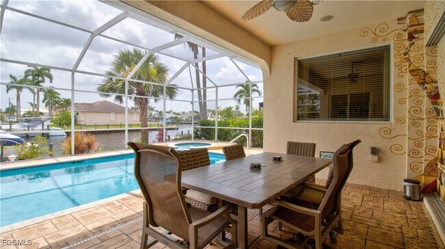 Building Photo - 1924 Savona Pkwy