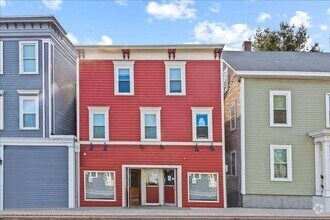 Building Photo - 97 Bridge St