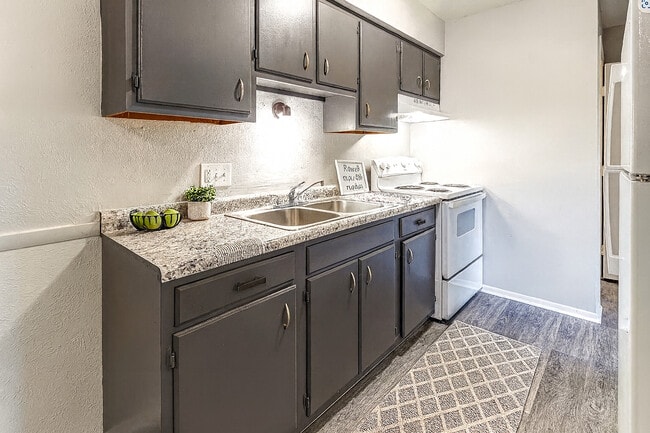 Building Photo - Winter Haven Apartments