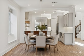 Building Photo - 6139 Belmont Ave